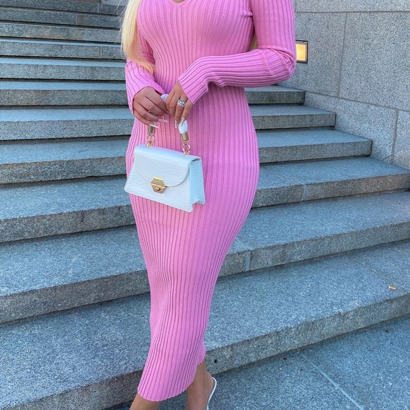 🔥🔥HOST PIC🔥🔥Fashion Nova Kaplan Knit Dress - Picture 4 of 9